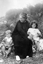 "Rosebank" A Yearbook Compiling a Bi-Yearly Weekend Retreat to Gather the Stories of the Living Legacies of the American Montessori Movement avatar photo